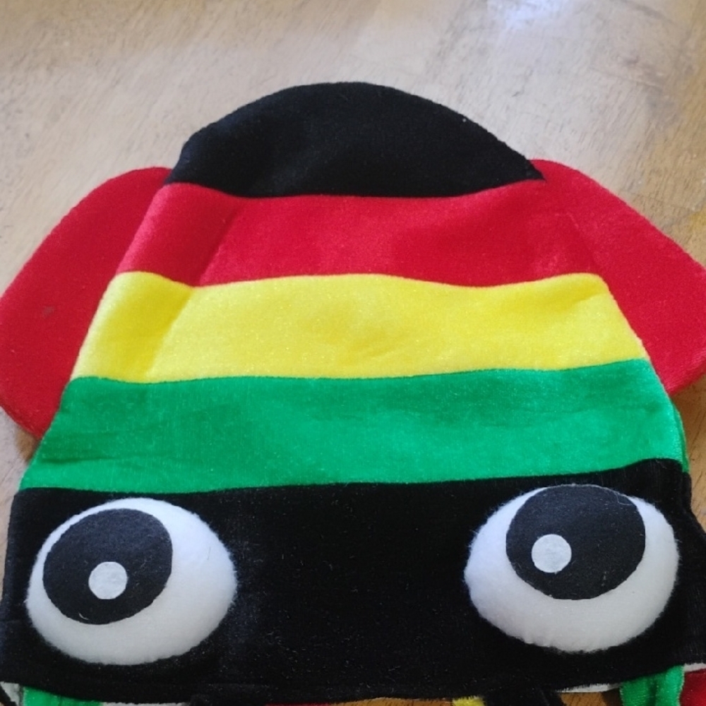 Colorful Squid Hat - Picture 3 of 3